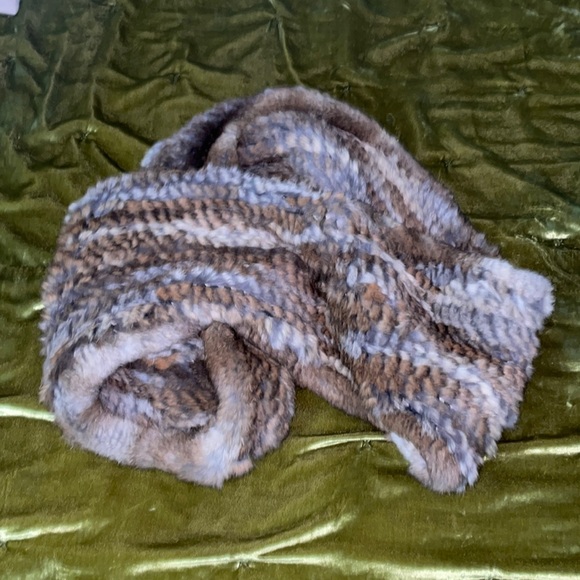 Hima Accessories - Hima-infinity Rabbit fur scarf